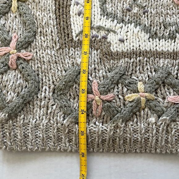 Vtg Cottage Hand knitted Womens Sweater Ramie Embroidered Flower Grandma M Cozy - Picture 6 of 8